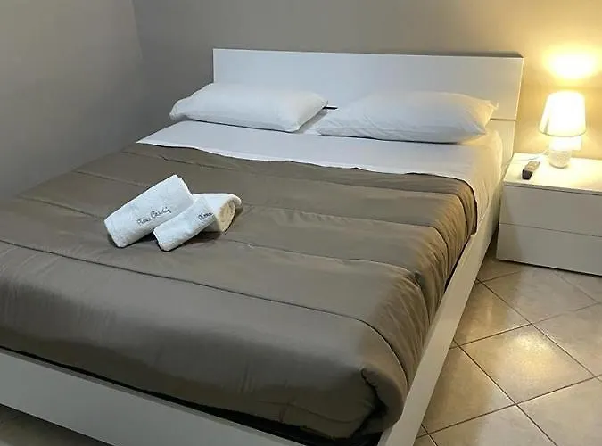 Dimora Partenopea-Holiday House