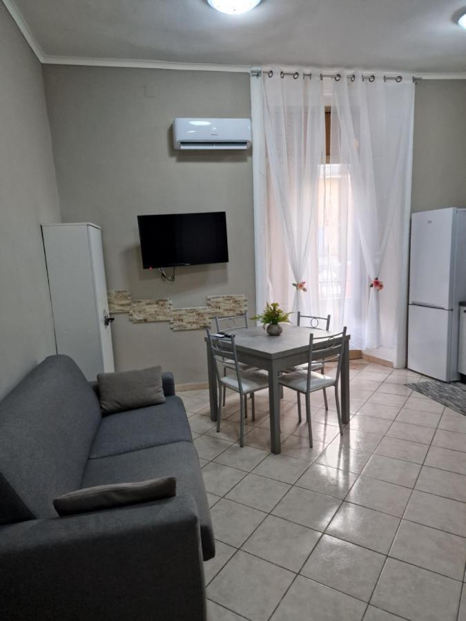 Dimora Partenopea-holiday House *